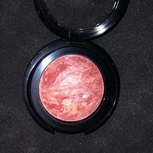 Laura Geller Baked Blush-N-Brighten